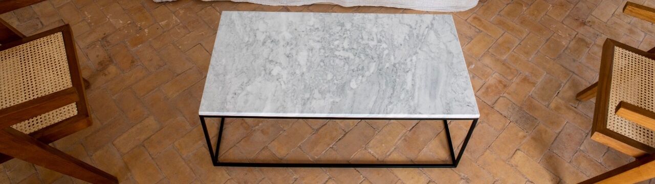 Rectangular coffee table in carrara white marble 120x60