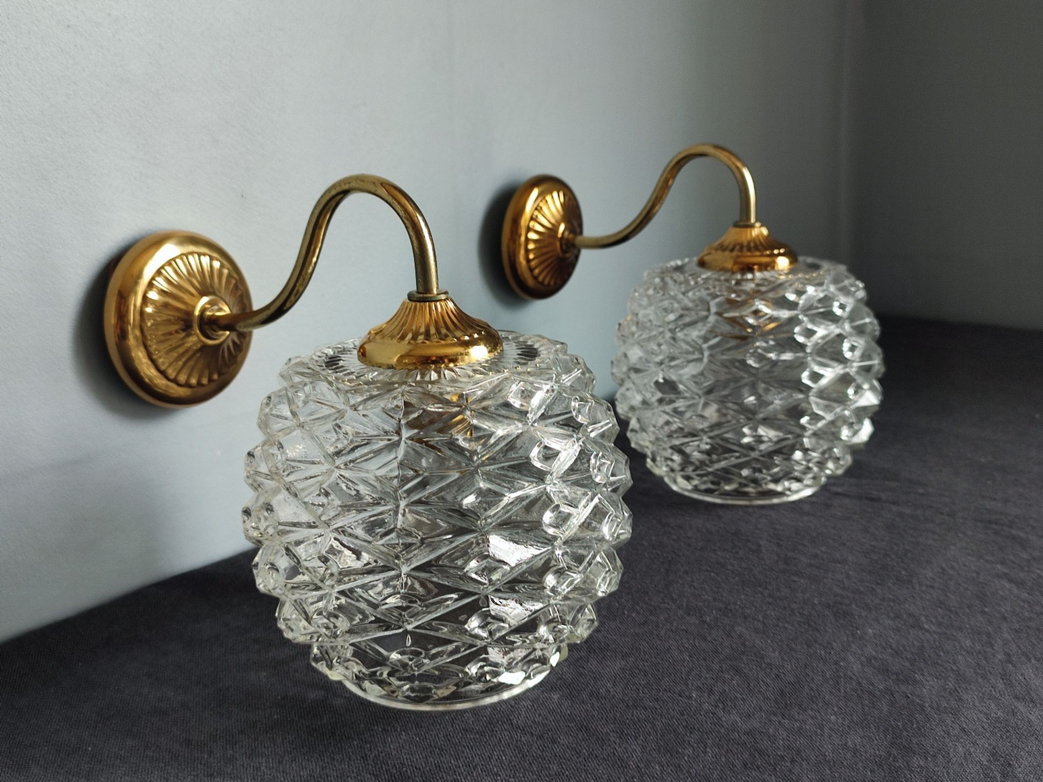 Pair of scones glass scones and vintage golden metal