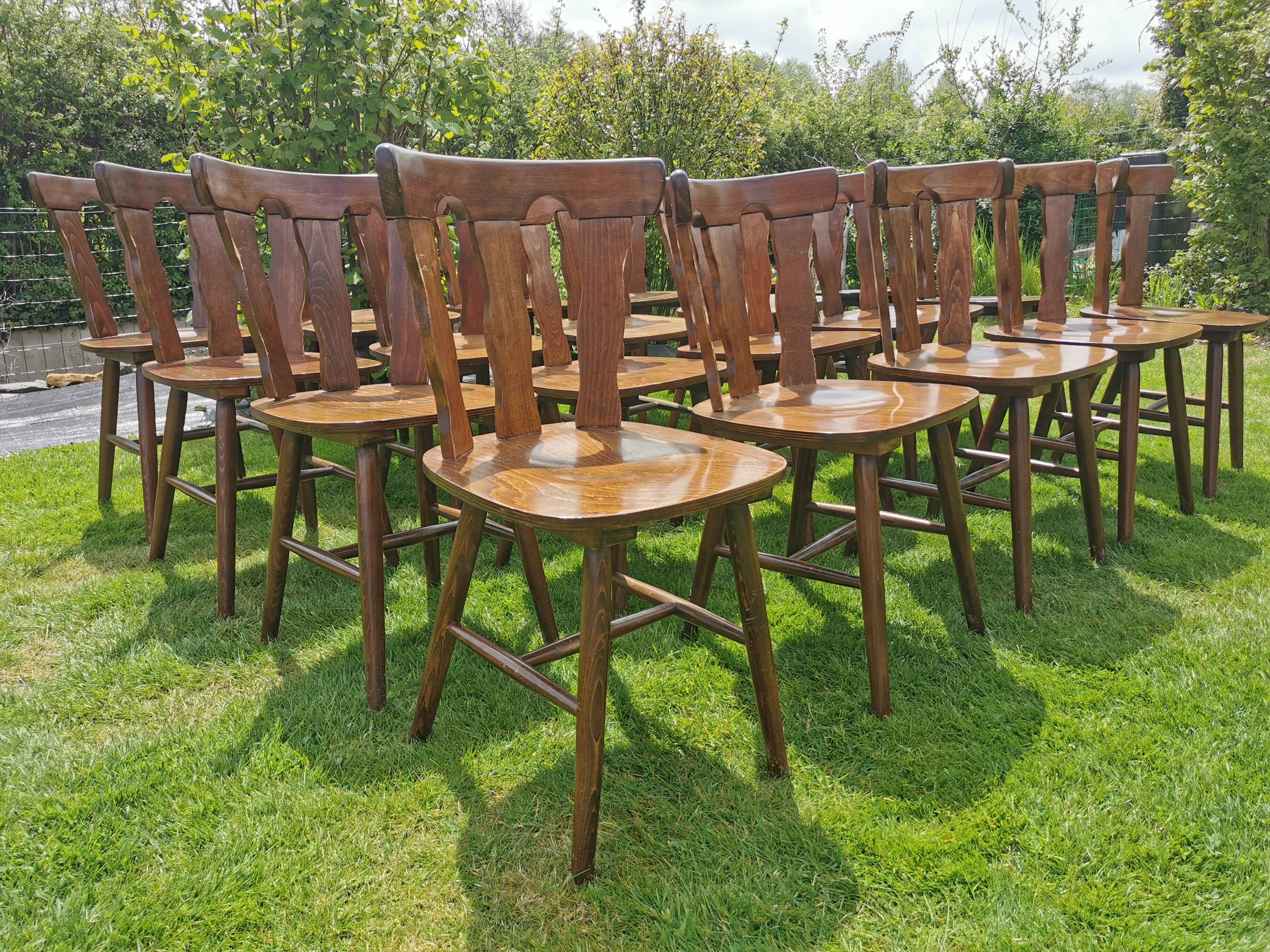 Lot de 20 chaises bistrot