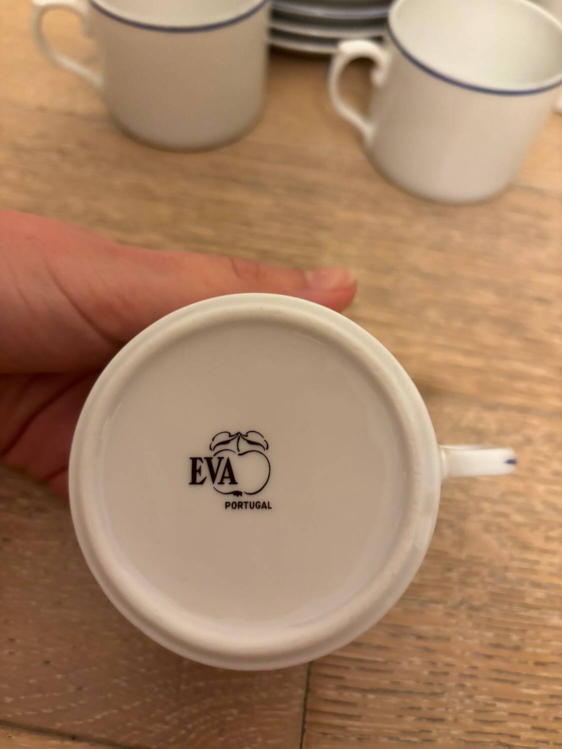 Set of Portuguese porcelain cups and saucers