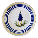 Plate signed HB Quimper from the 50s