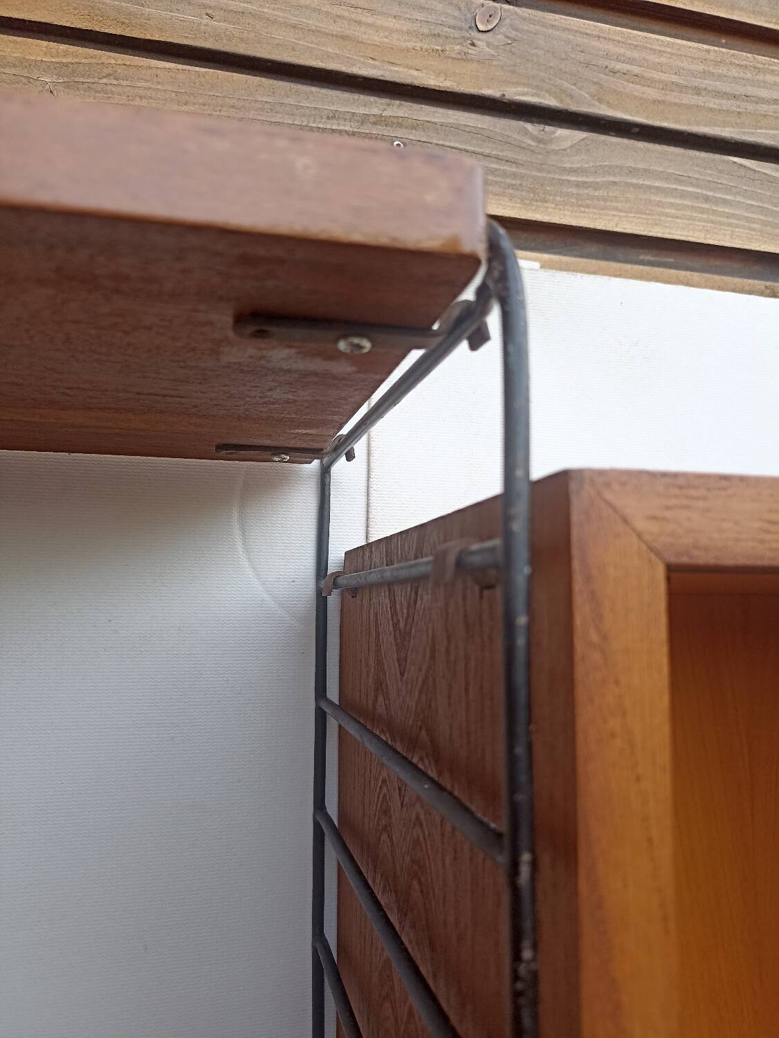 Vintage wall system