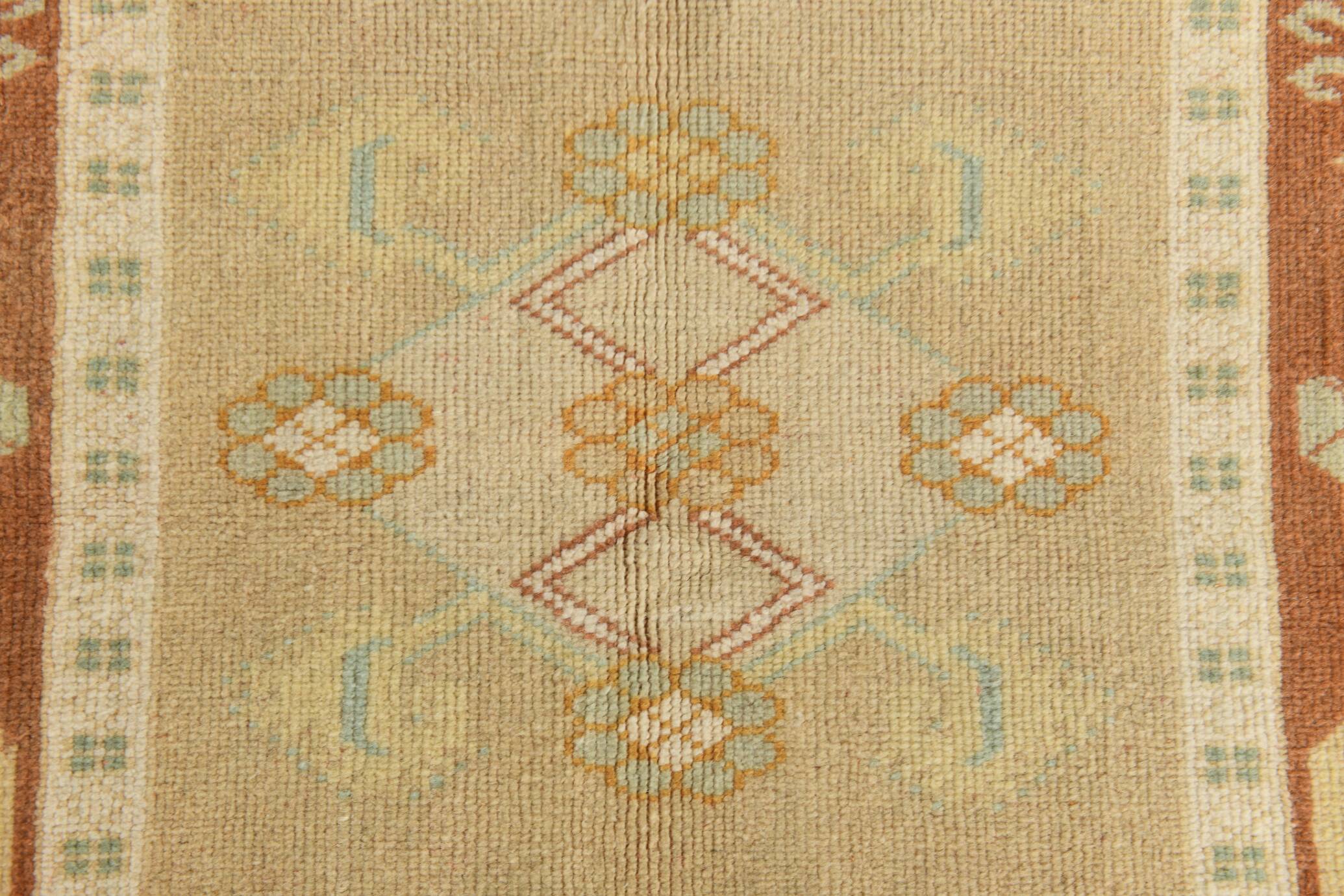 6x9 Terracotta & Cream Vintage Persian Rug, 199x290Cm