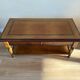 Table basse vintage en bois avec tiroir et tablettes