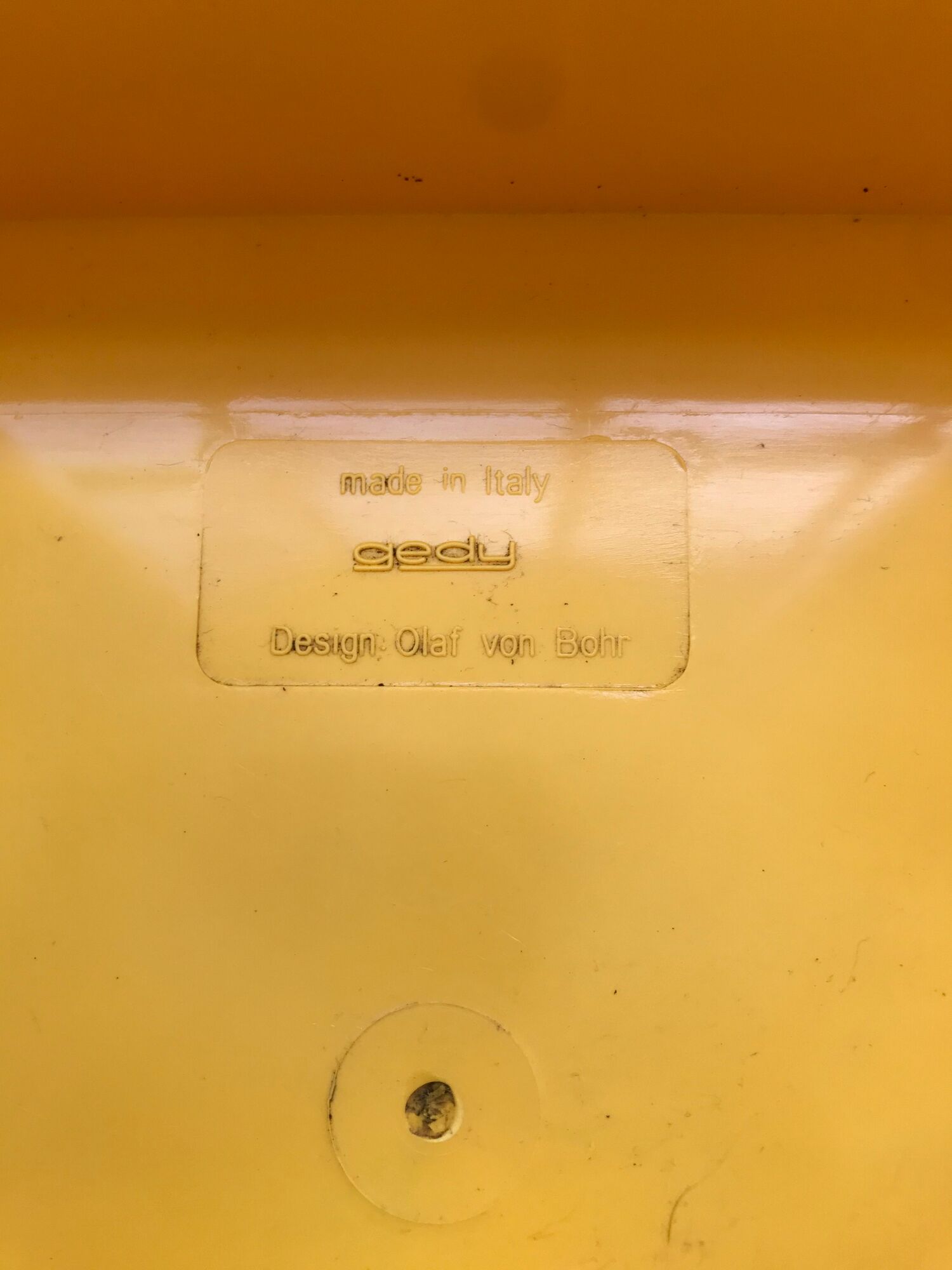 Former Gedy design Olaf von Bohr tripode yellow made in Italy vintage