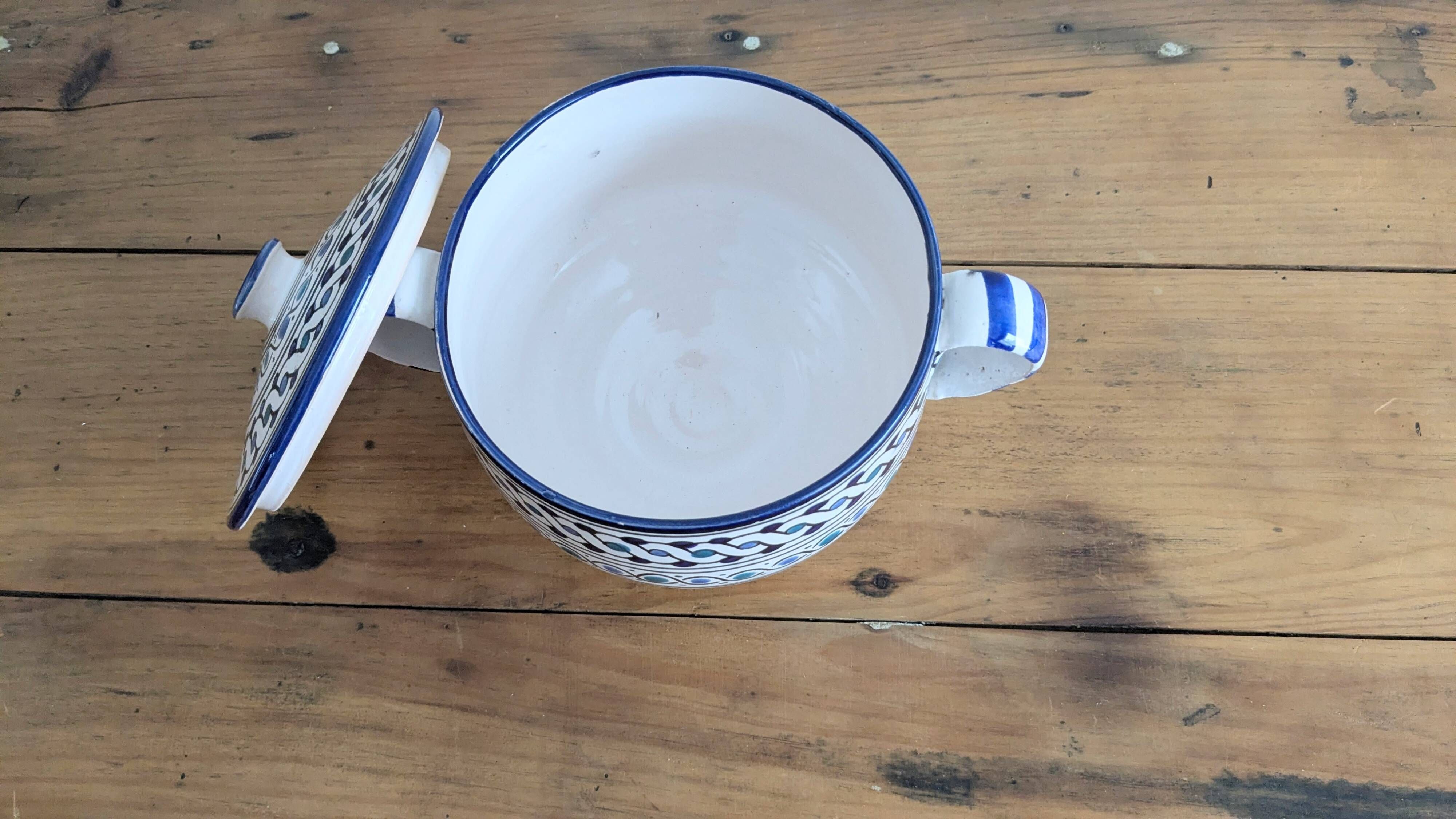 Vintage ceramic soup tureen from Tunisia – 1970s – Blue and t
