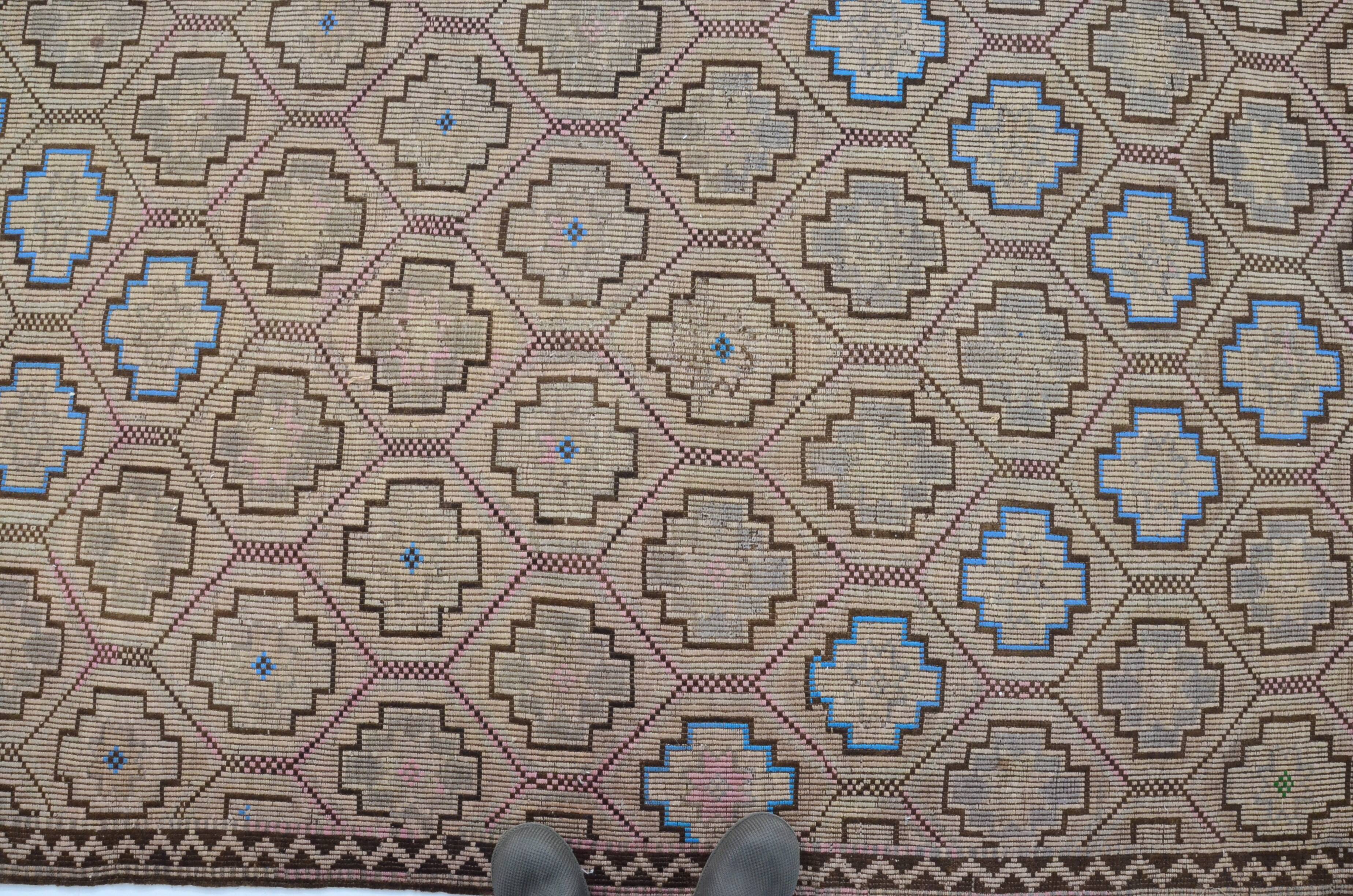 Vintage Anatolian Floor Kilim Rug, Reference 3542