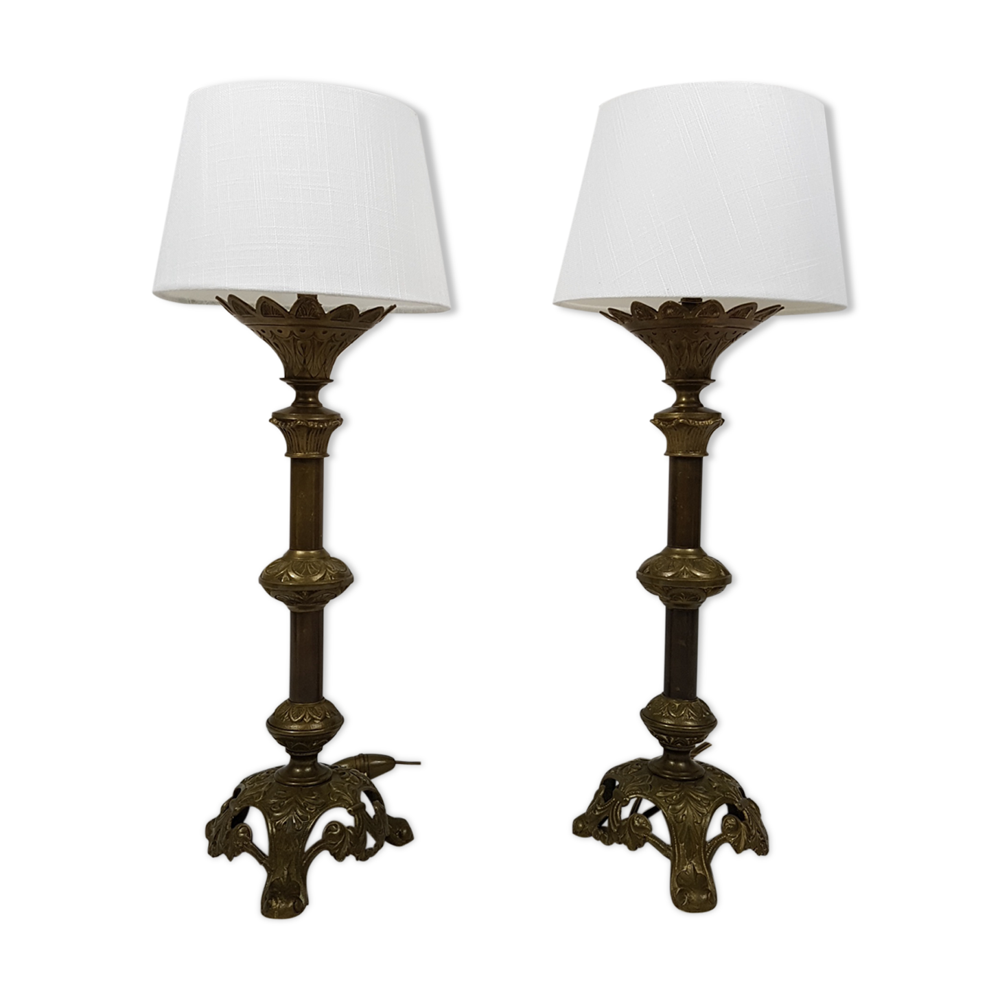 Pair of bedside lamps
