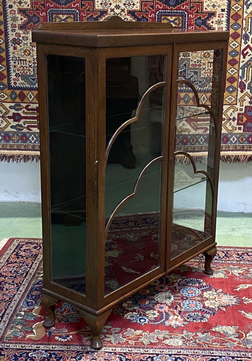 English Art Nouveau showcase, early 20th century