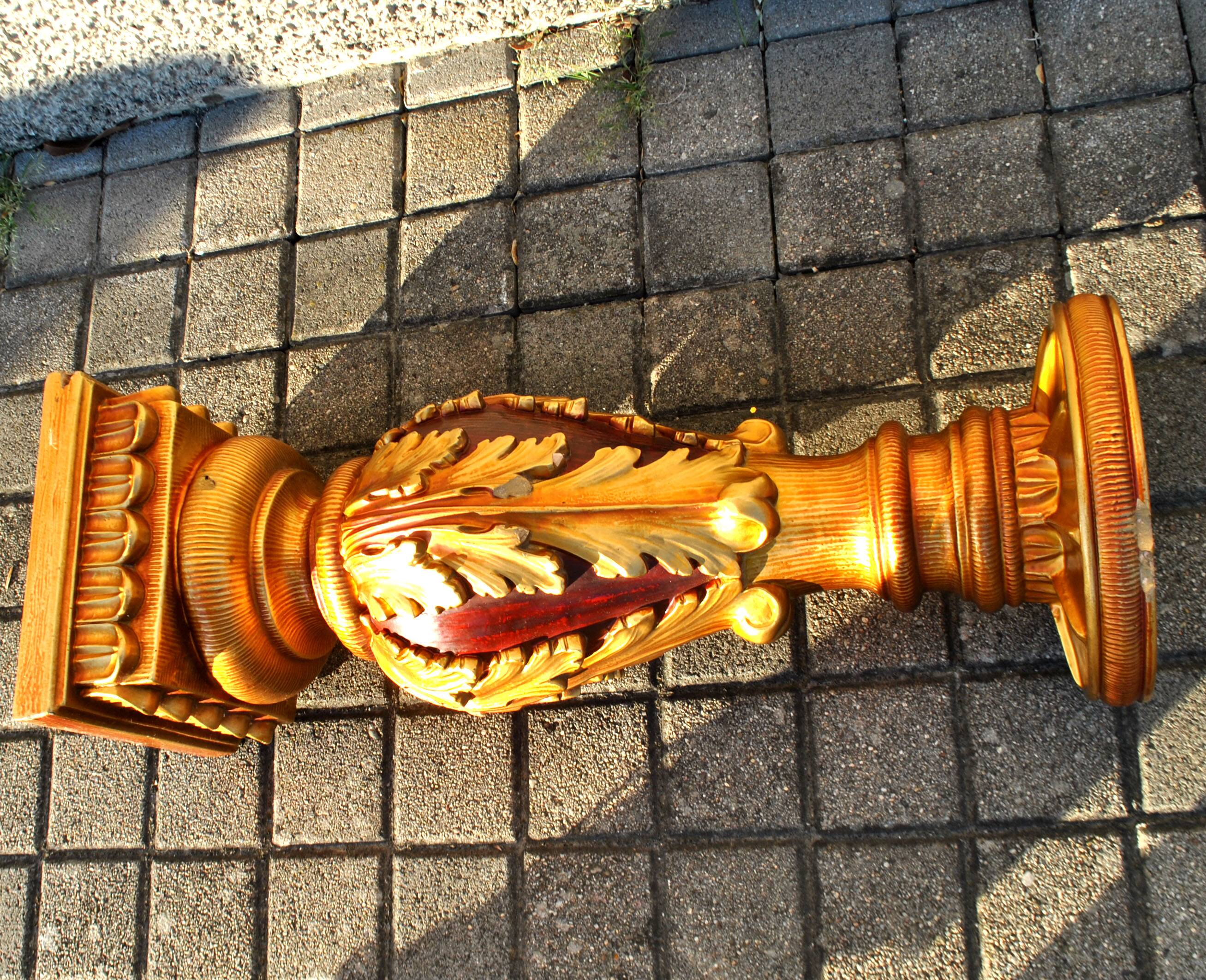 Decorative plaster column - gold lamp base - Creation JP France