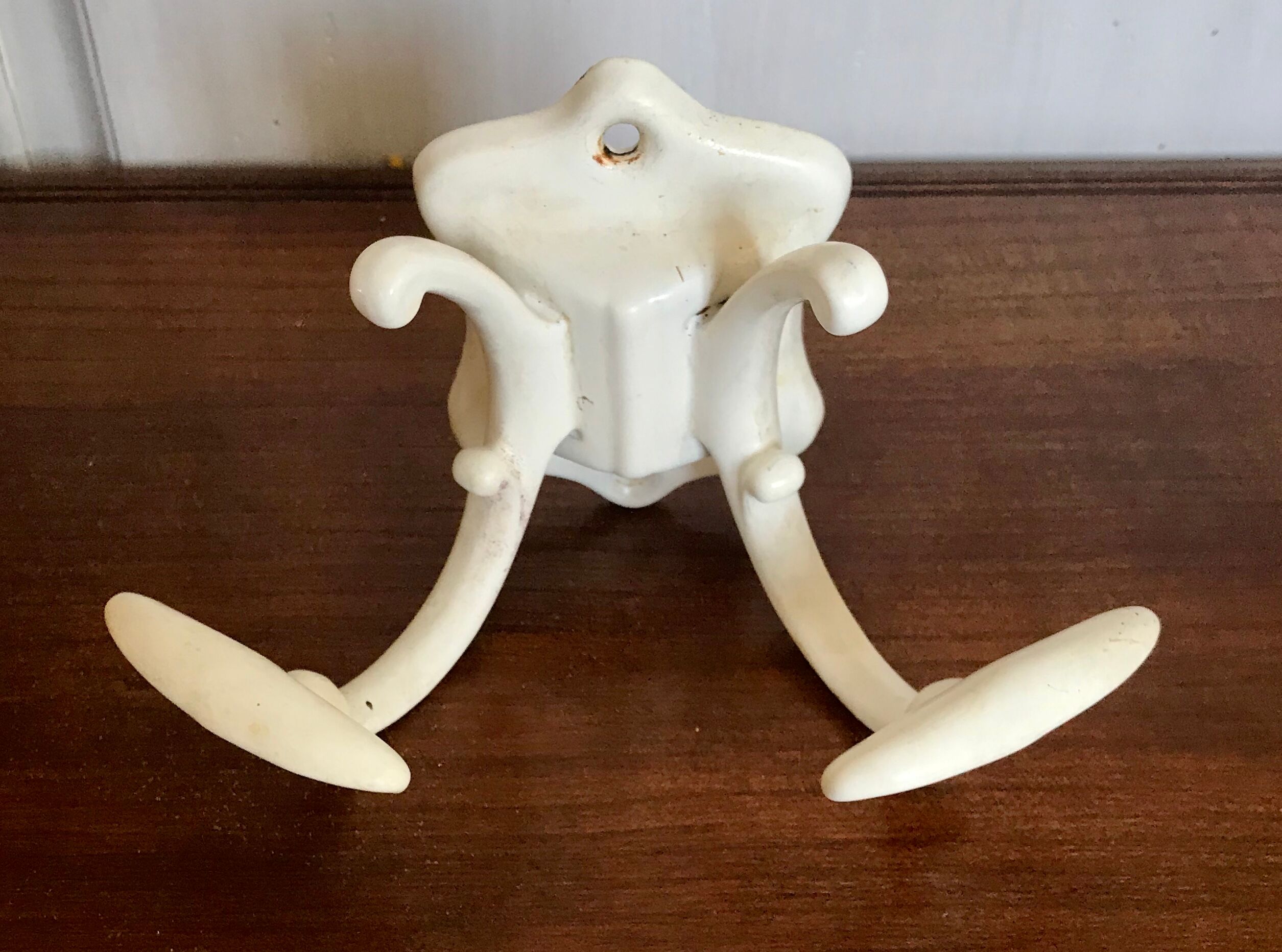 Double enamelled cast iron pad