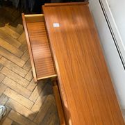 Enfilade style scandinave pieds compas