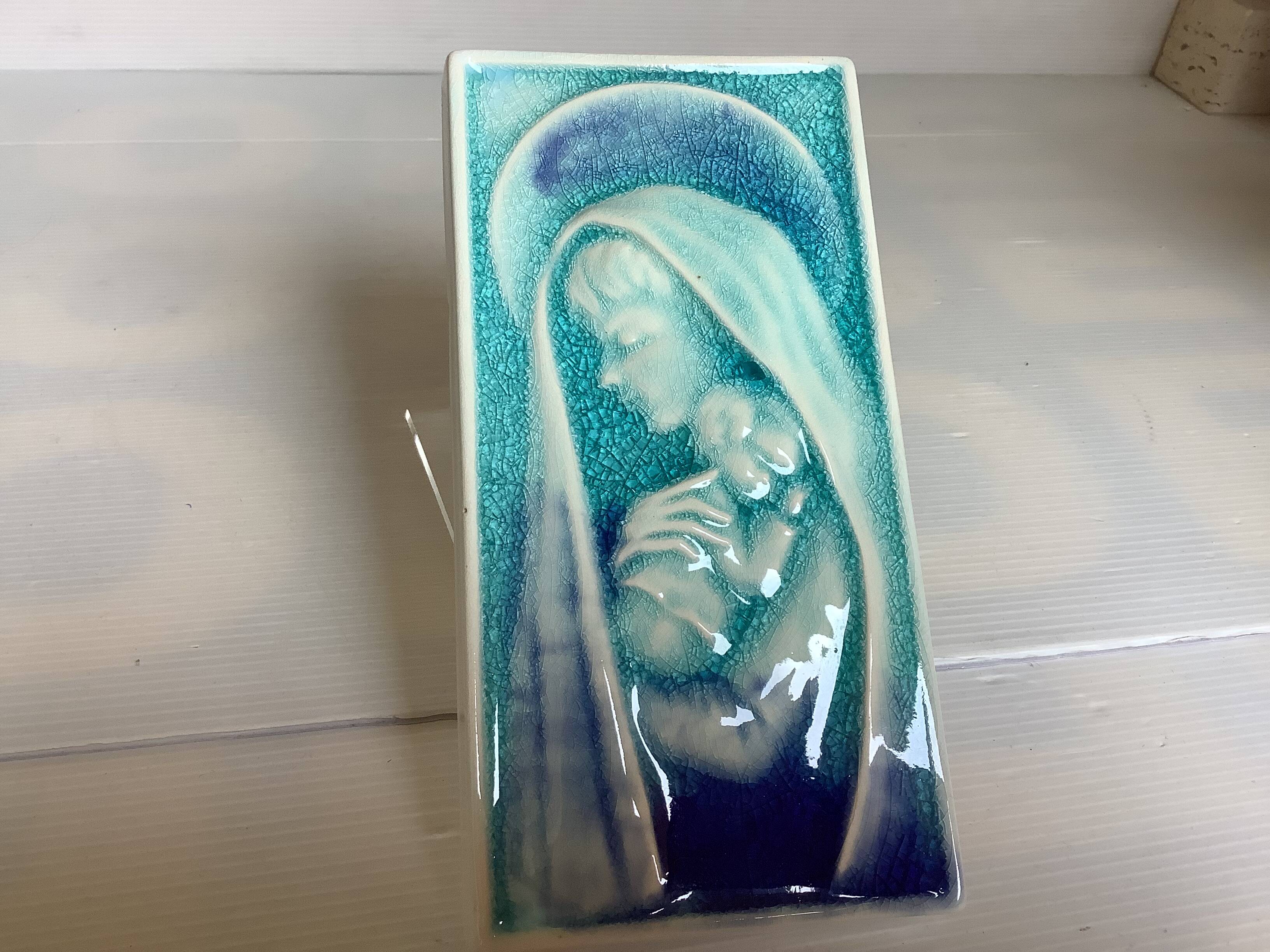 Holy Virgin with Child, cracked blue Sanmyro Japan