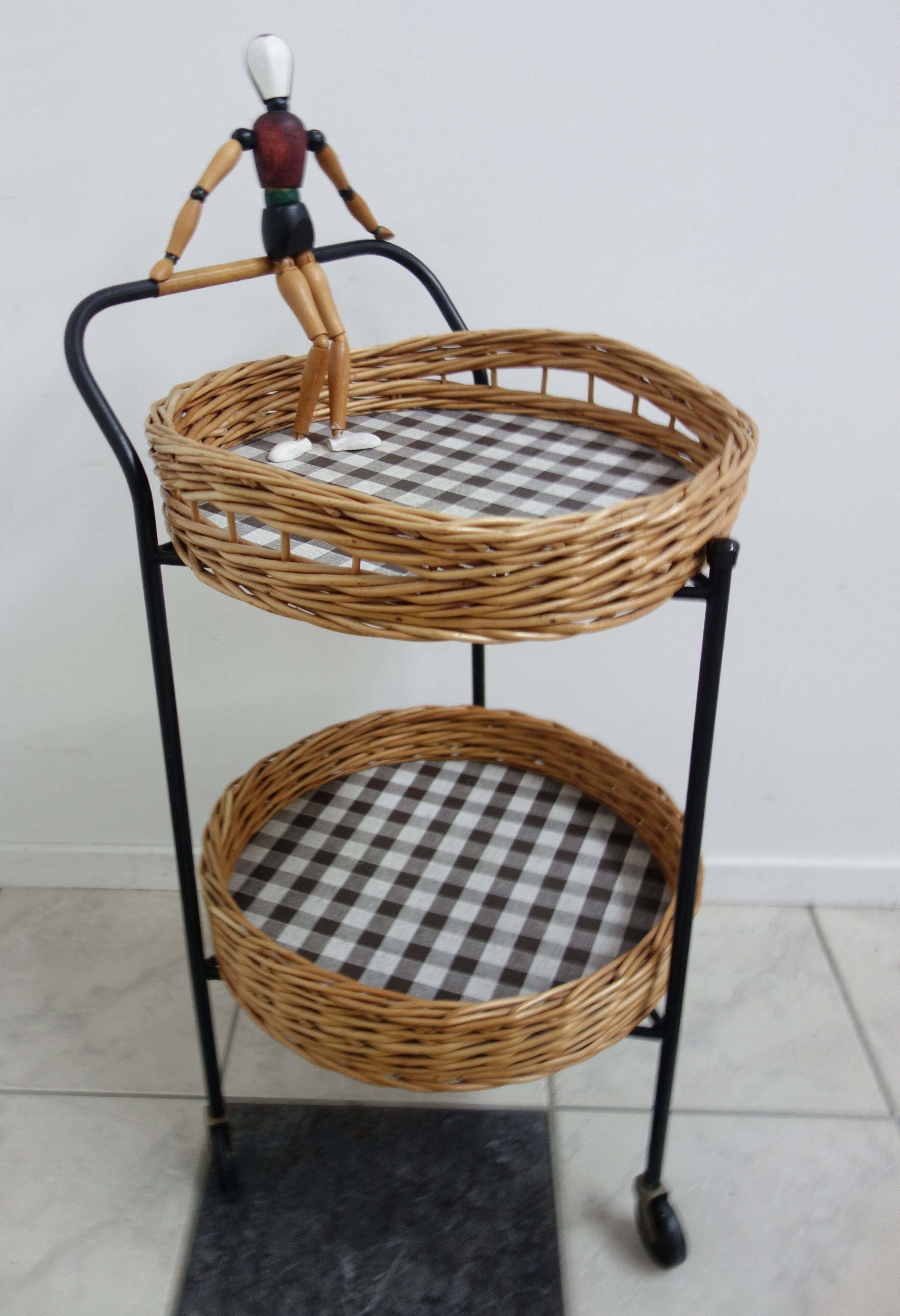 Serving trolley with two wicker / rattan serving trays