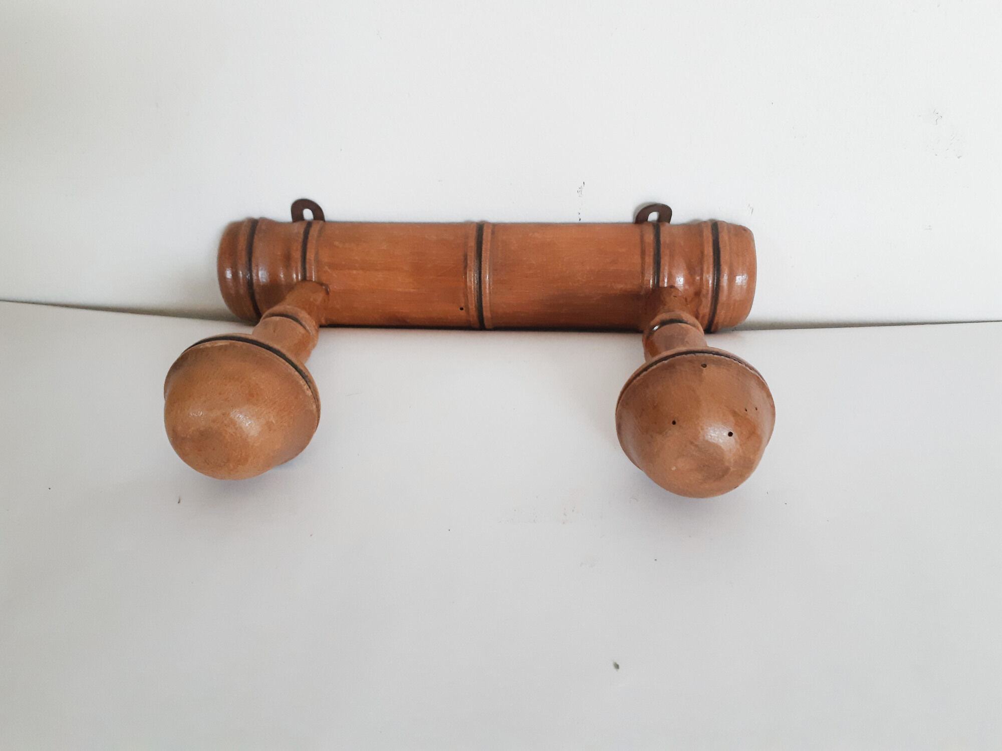 bamboo style wooden coat rack, 2 heads, vintage, 50s/60s, cloakroom, hook