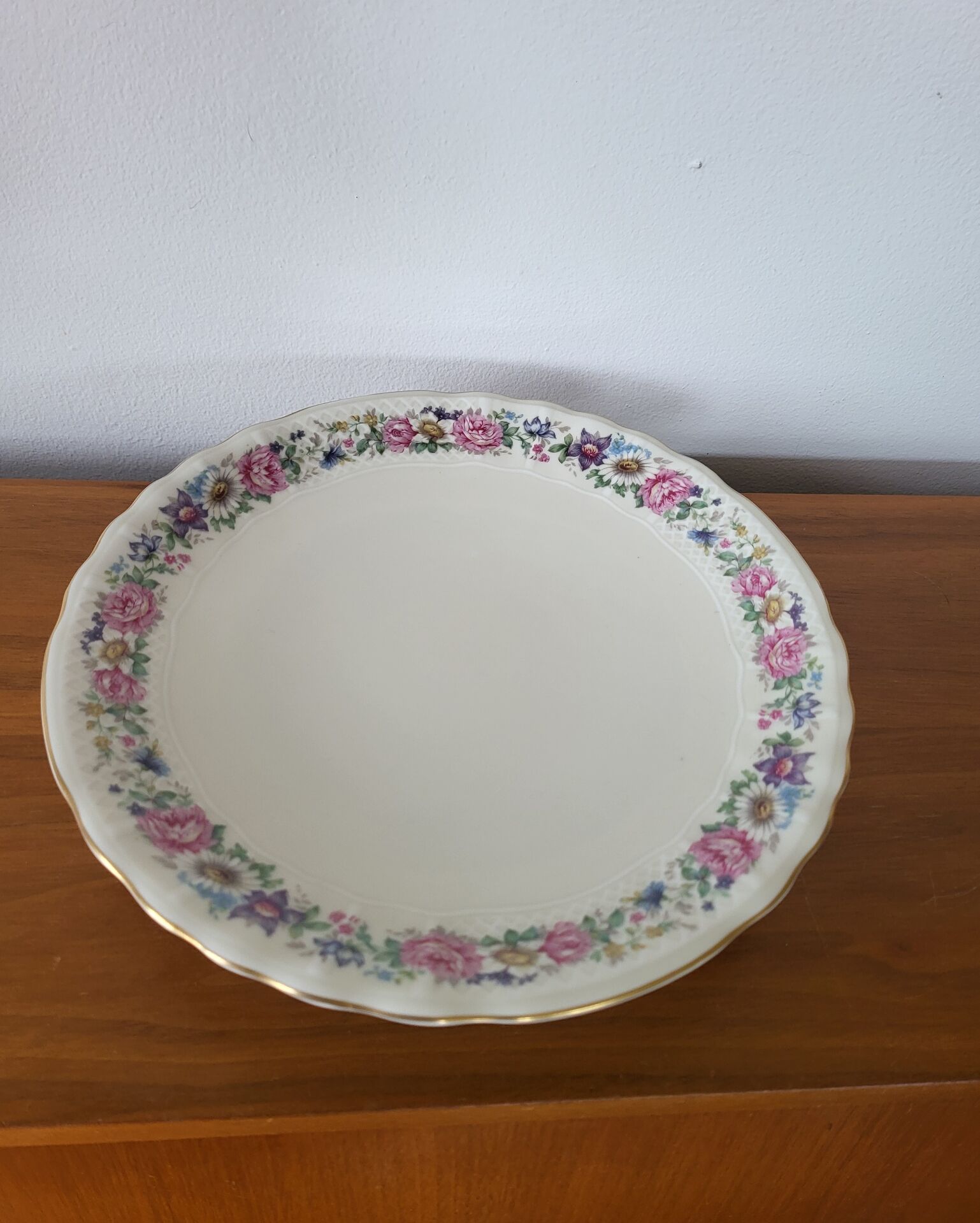 Limoges Bernardaud pie dish, cake in porcelain