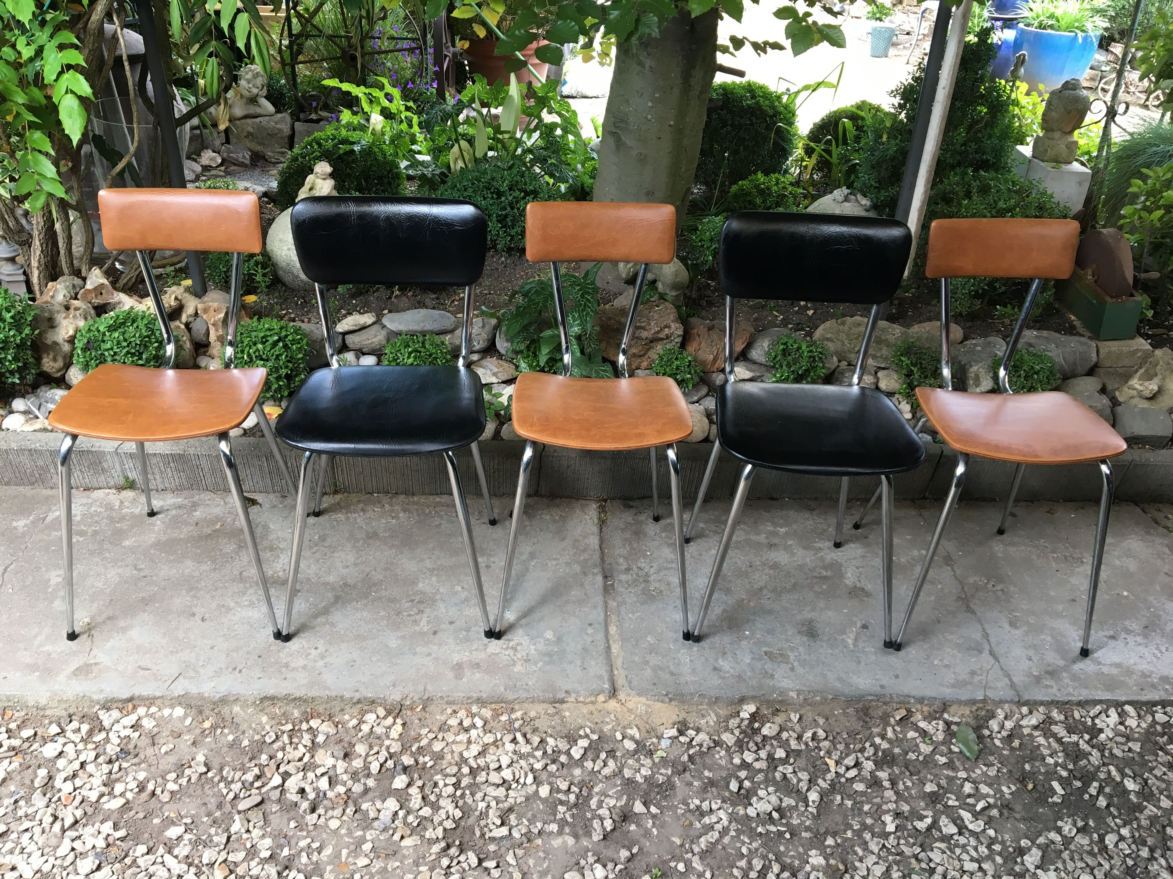 Chairs skaï  and  chrome