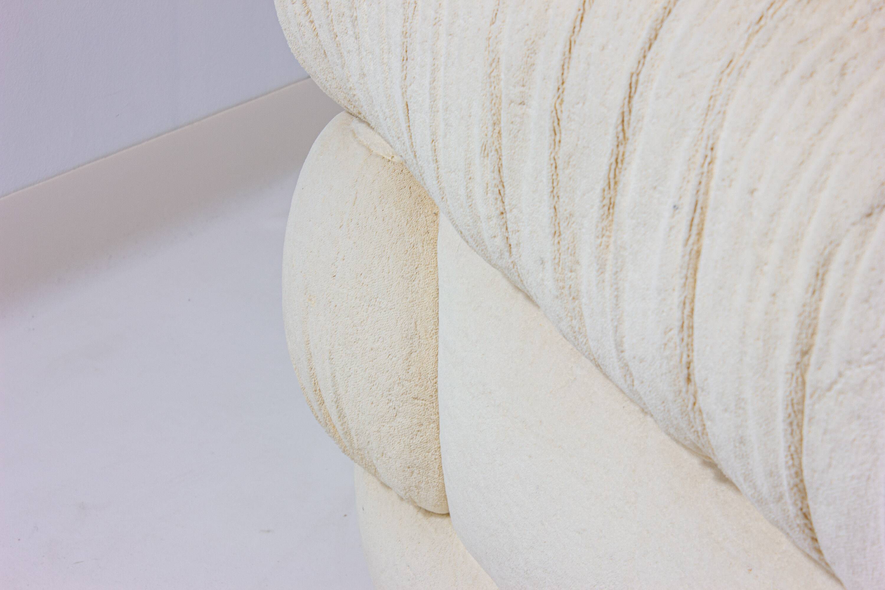 Elegant Italian lounge chairs in cream coloured fabric, 1970s