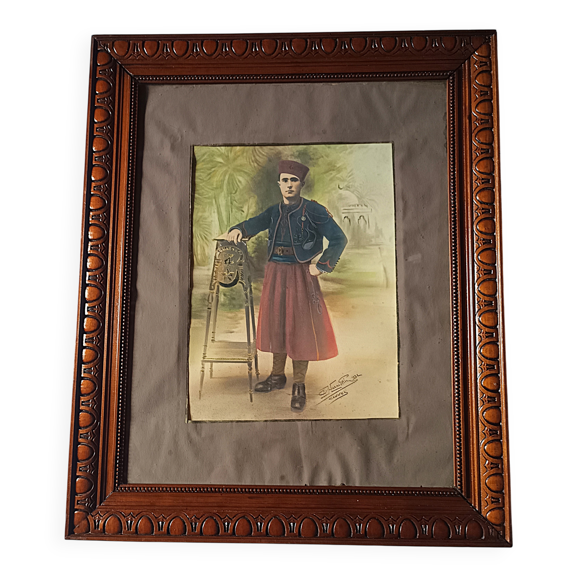 Framed Militaria 1932 large portrait of a Tunisian sharpshooter signed 66 cm X 55 cm