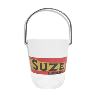Advertising ice seal suze liqueur