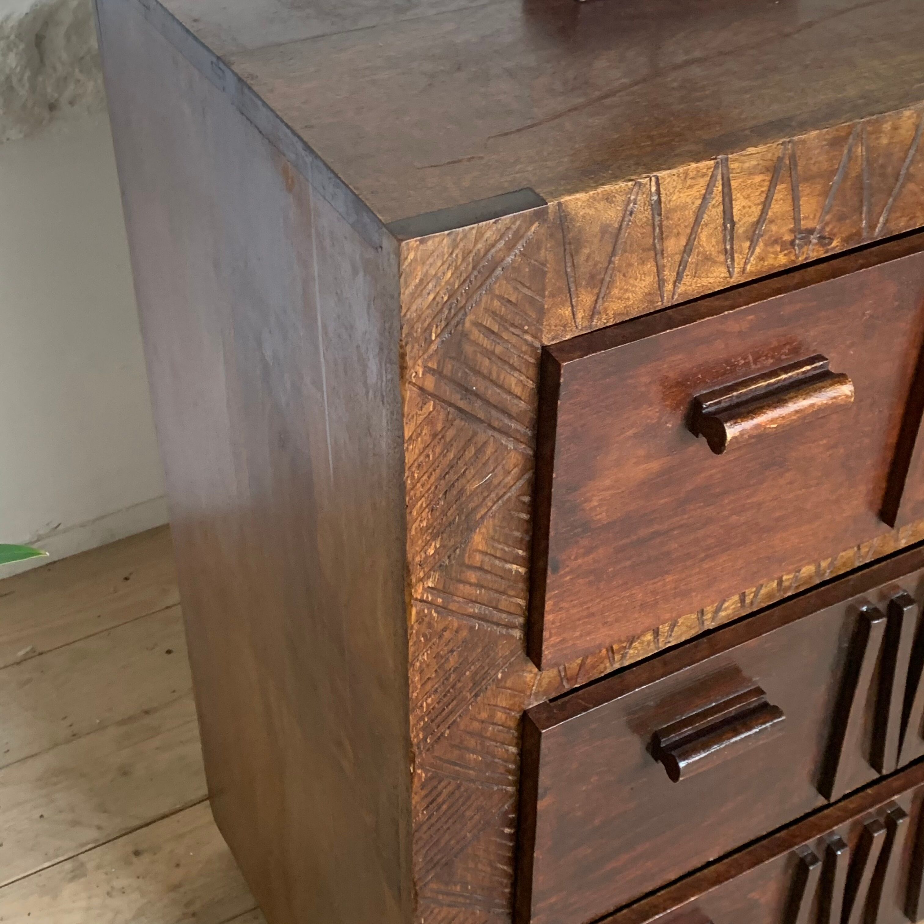 Commode bohème vintage en bois