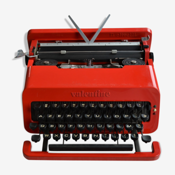 Machine à écrire "valentine" Olivetti par Ettore Sottsass 1960