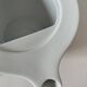 Graphic teapot in white porcelain with a minimalist design.