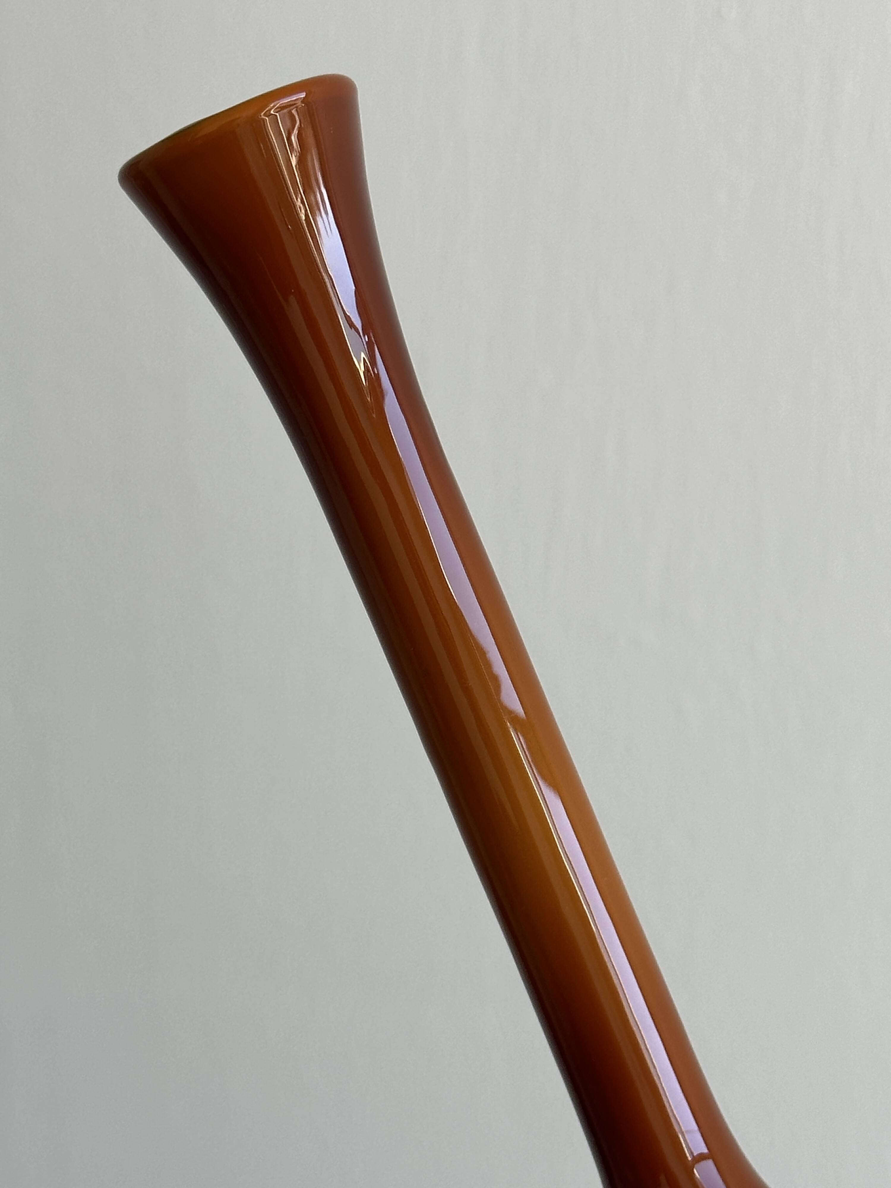 Glass soliflore vase