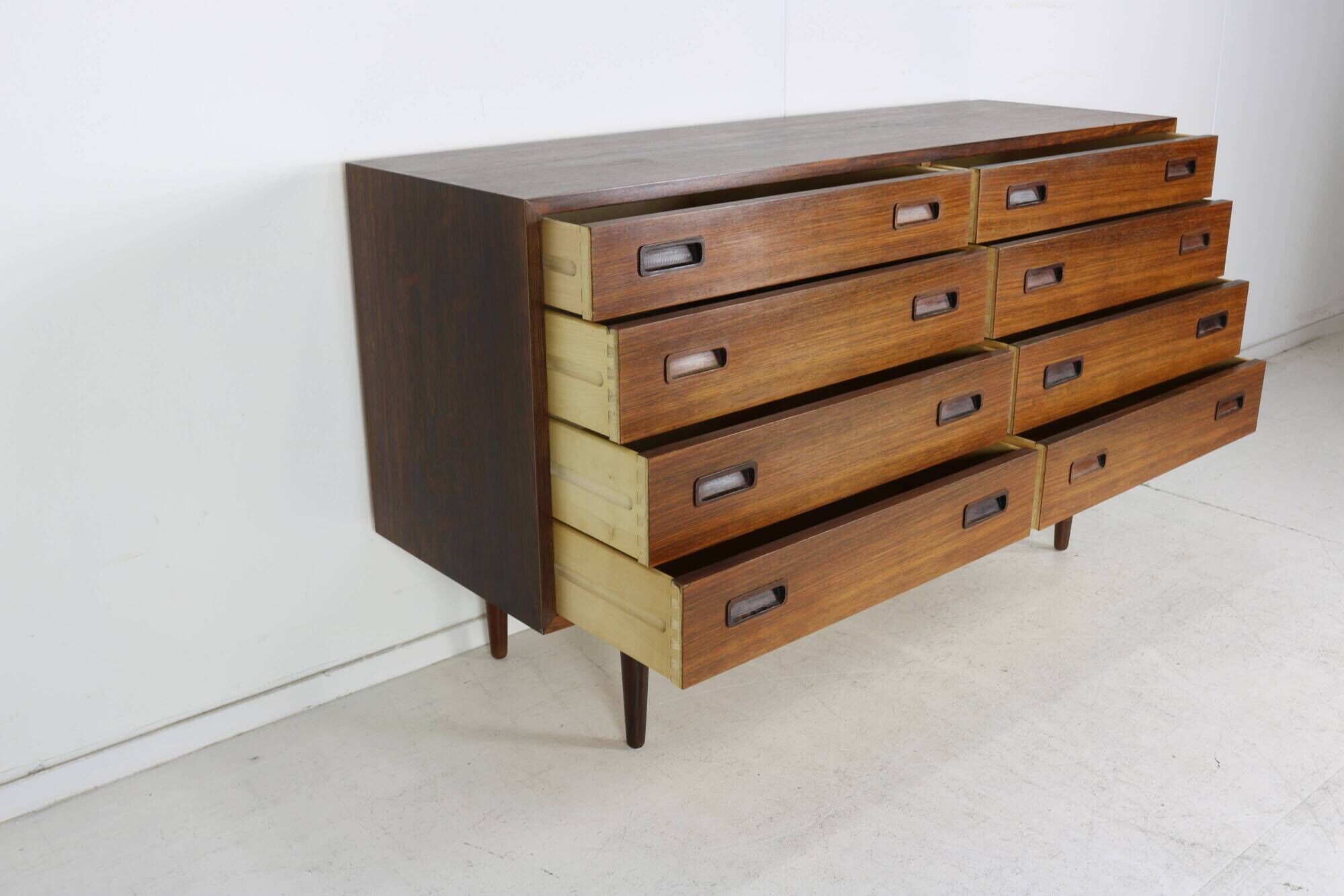 Danish design chest of drawers by Carlo Jensen for Hundevad