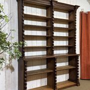 Bibliothèque de boiserie en chêne et sapin début XXème
