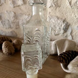 Glass spirits decanter