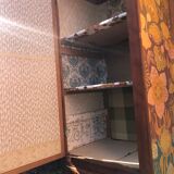 Asymmetrical cabinet