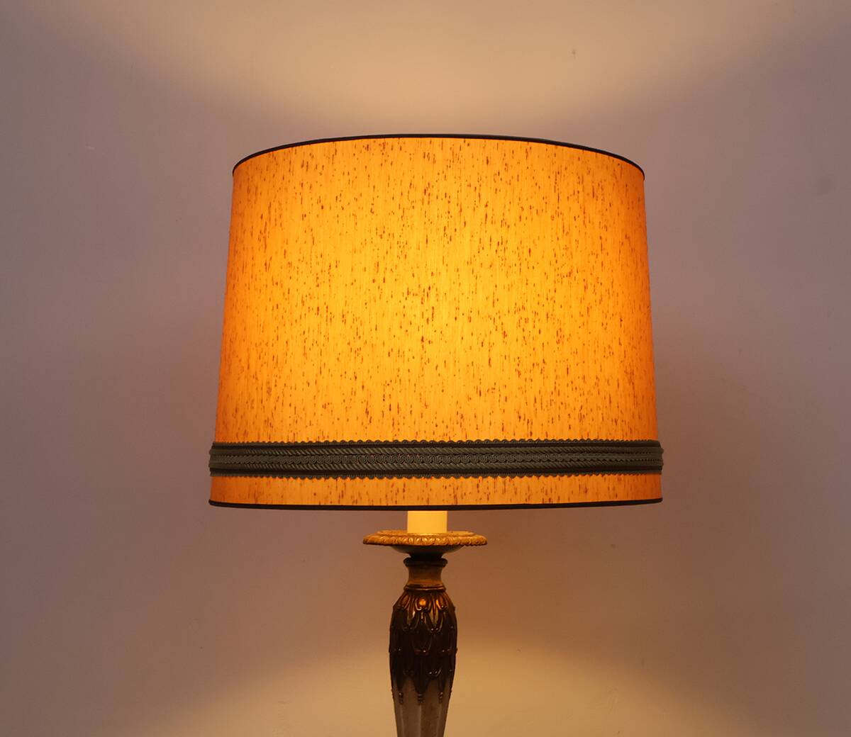 Classic Empire style table lamp, 1950s
