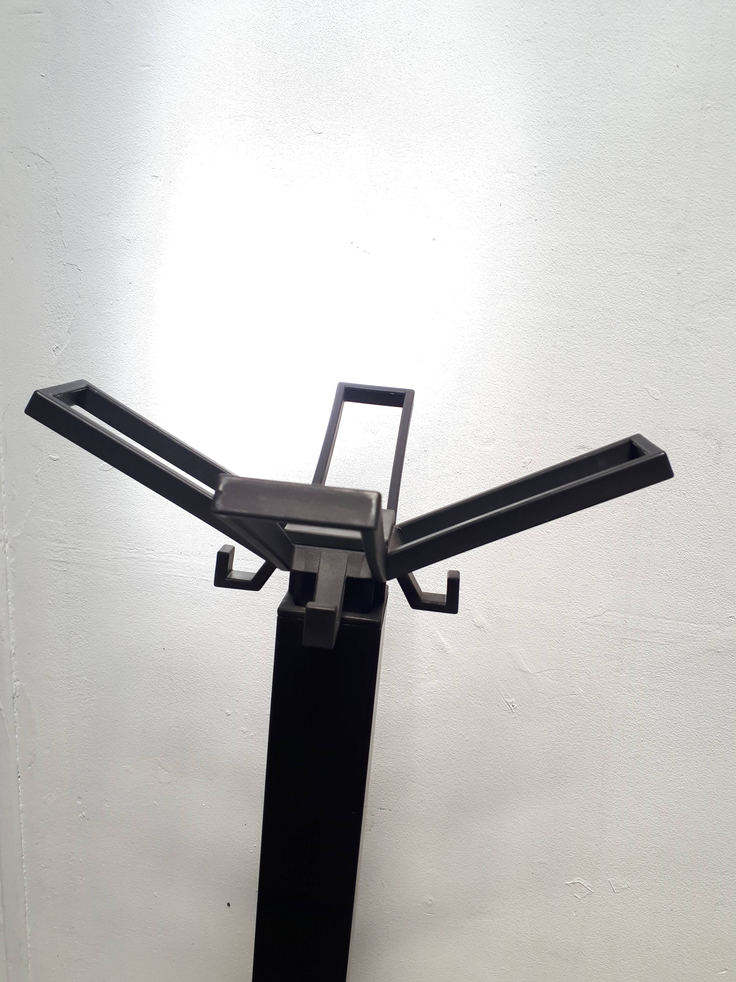 Segmenti Standing Coat Rack - Kartell