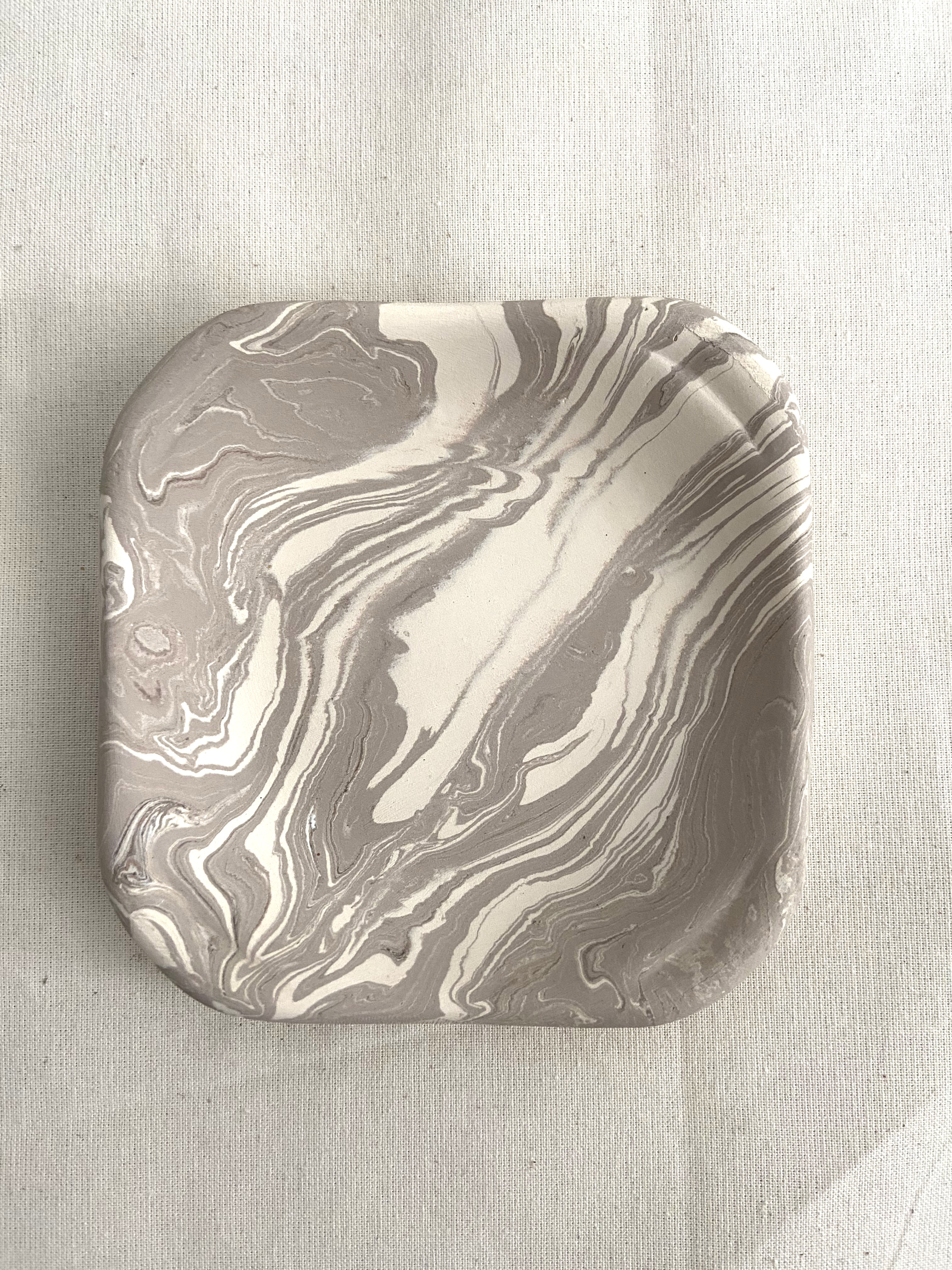 Mixed earth cup Pichon