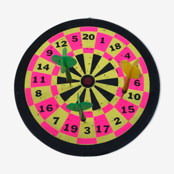 Vintage darts game