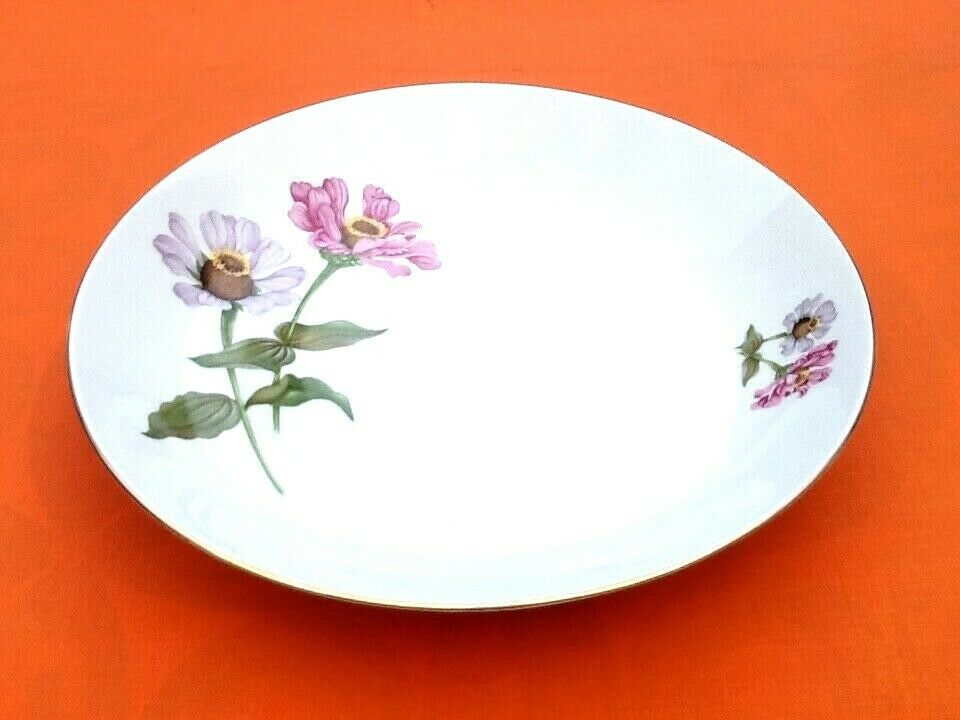 Round and hollow serving dish Fine Bohemian porcelain Carlsbad Floral décor