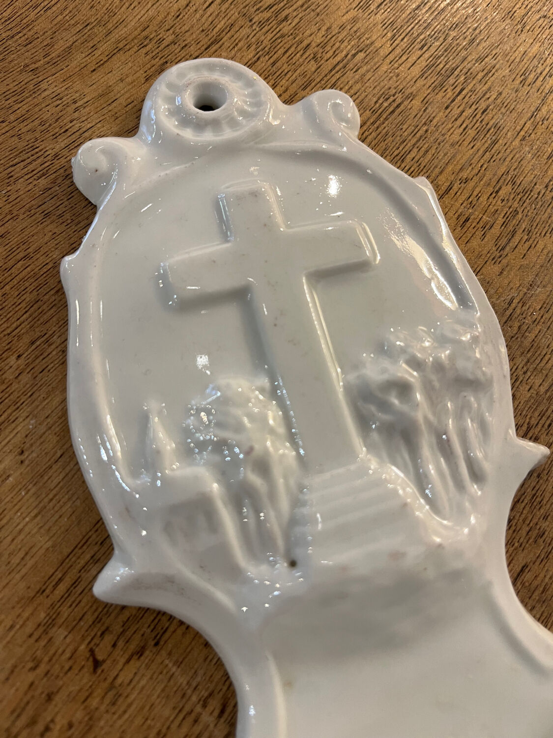 Porcelain holy water font, 19th century.