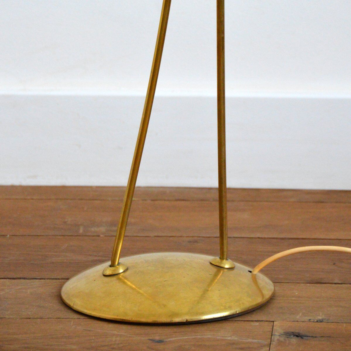 Vintage 50s lamppost