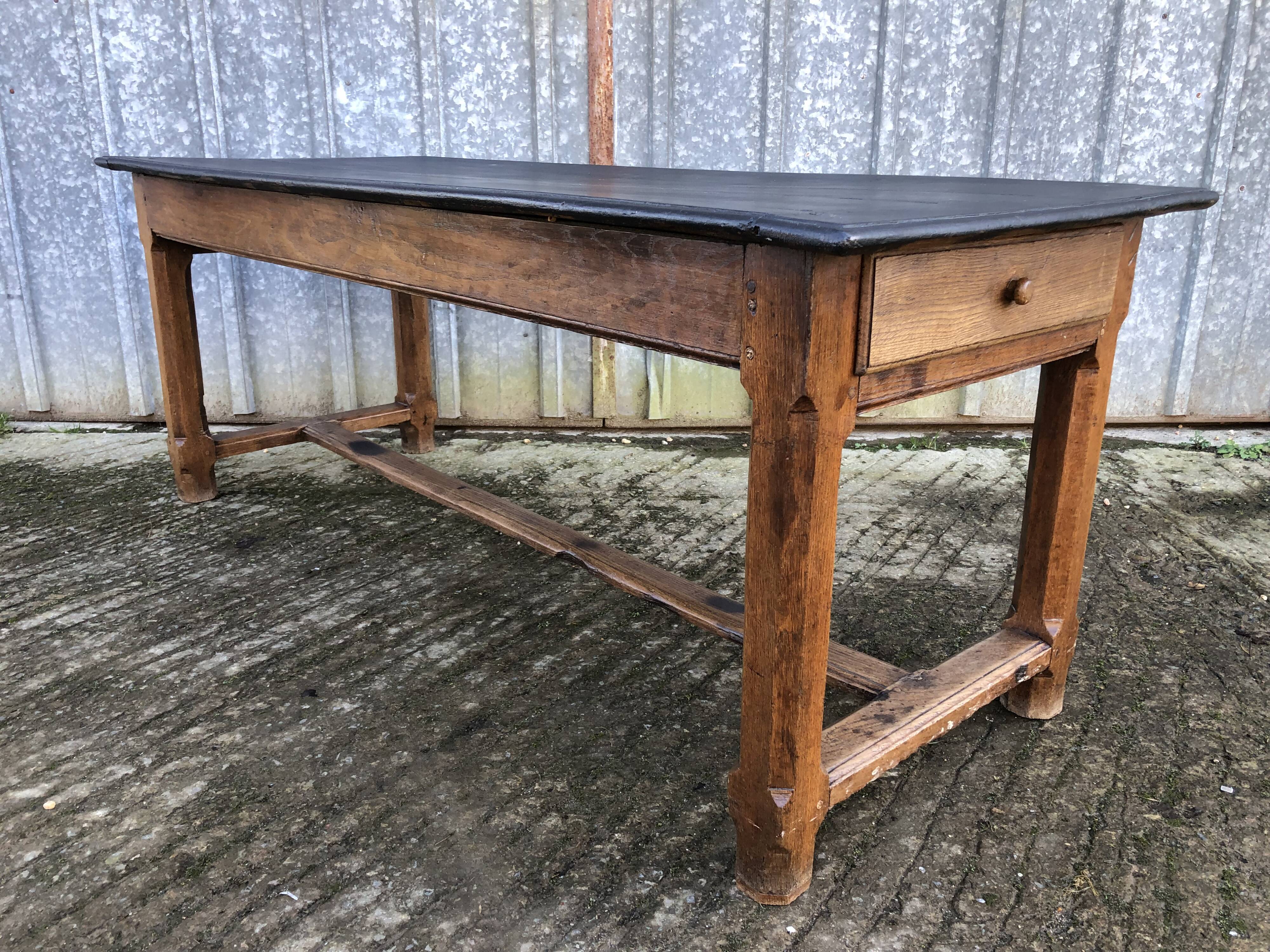 Antique oak farmhouse table with cat bar and 2 end drawers