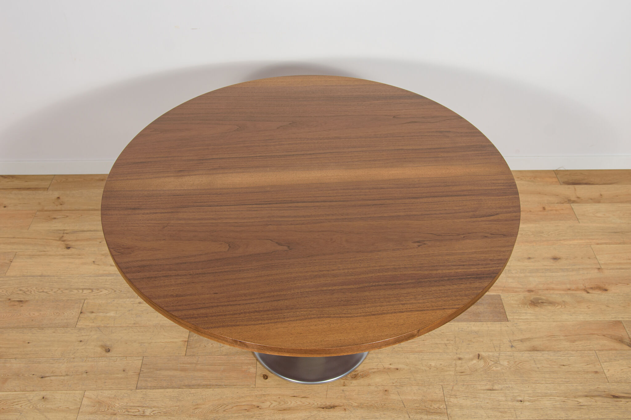 Mid-Century Round Walnut Dining Table, Denmark, 1970s