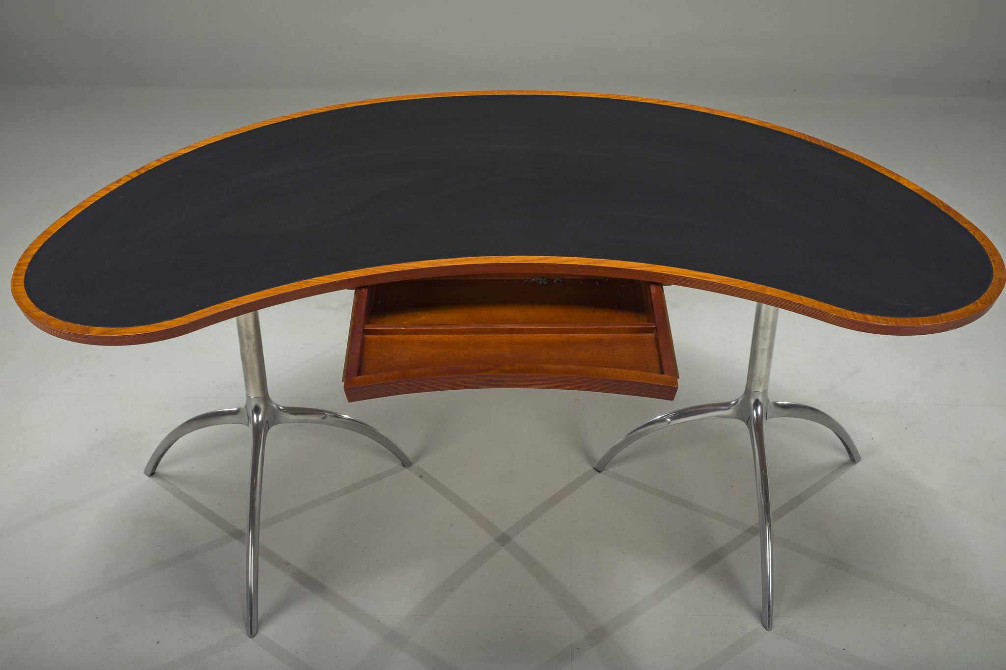 Model 909 Tree Table Desk attributed to Paolo Rizzatto for Alias, Italy, 20