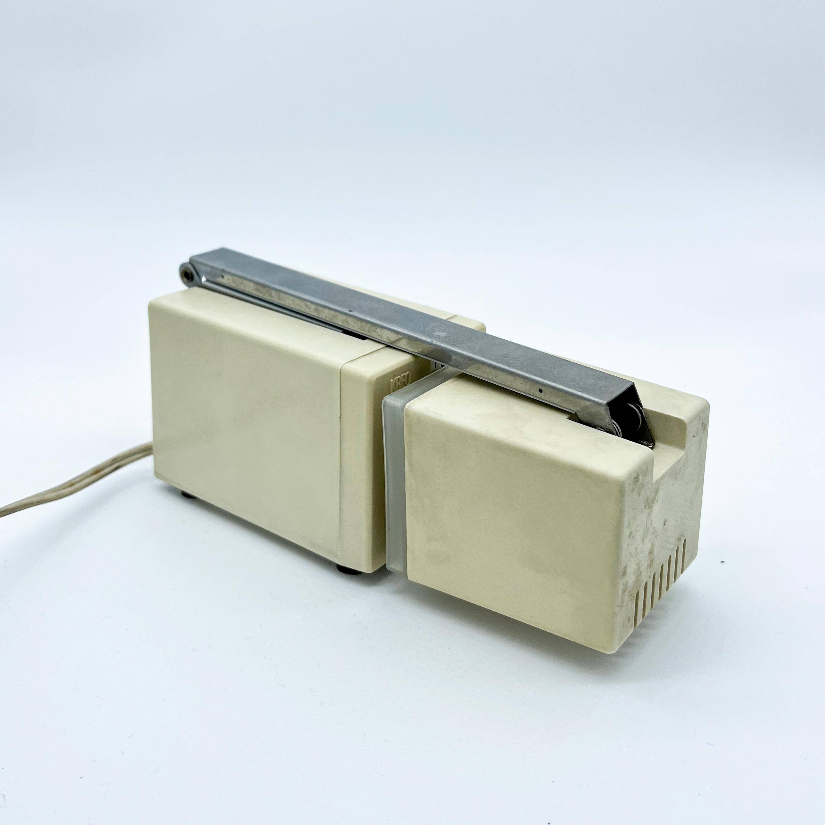 Vintage Telescopic Table Lamp Kreo Lite Model Na 270, in White Plastic and Metal