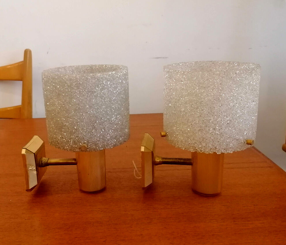 Pair of perspex wall lamps, 1960