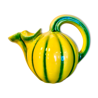 Pichet forme melon en barbotine