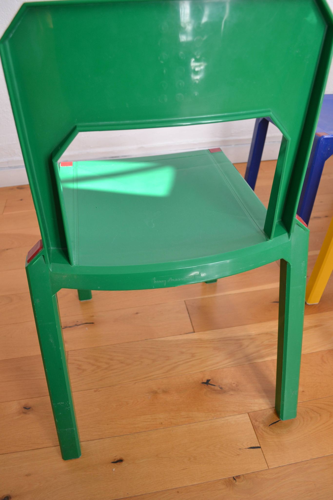 Set of 6 Altaïr chairs at Stamp by Henry Massonnet 80s era Menphis Postmodernism