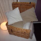 Wicker trunk