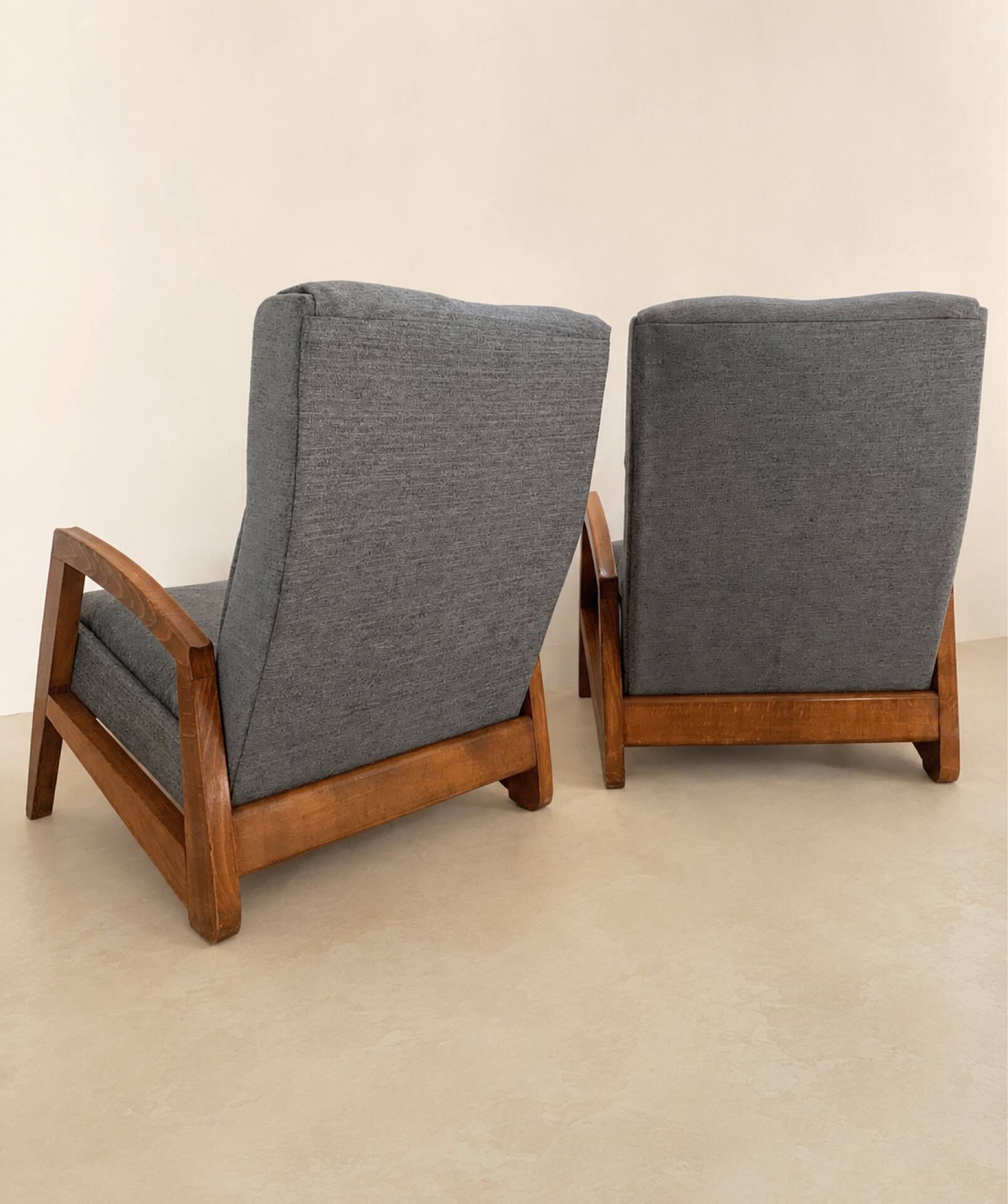 Paire de fauteuils de René-Jean Caillette, années 50