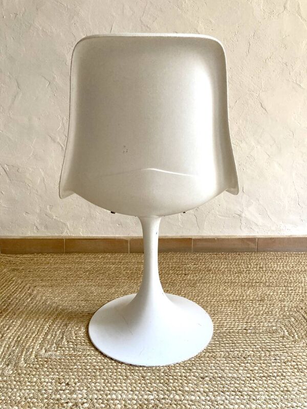 Chaise pied tulipe, années 1960