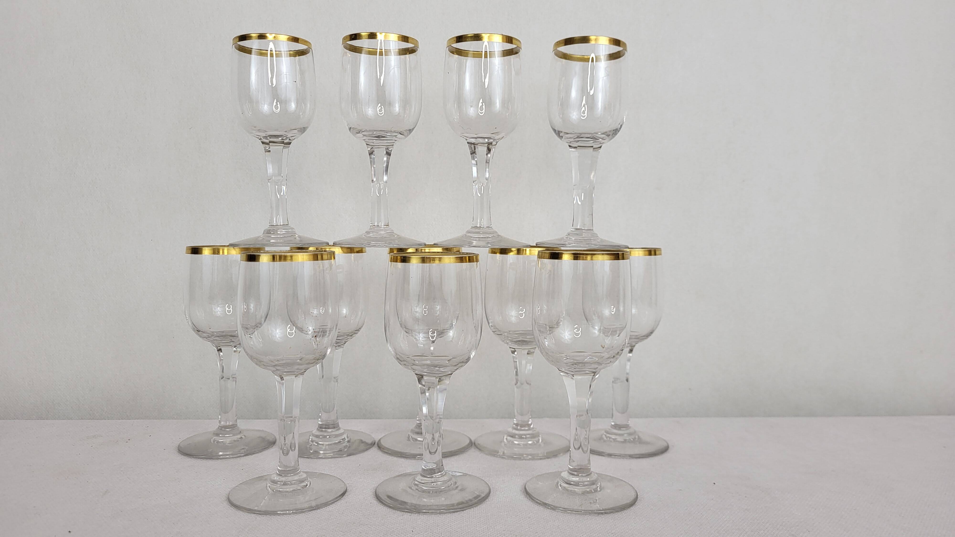 12 crystal liqueur/aperitif glasses